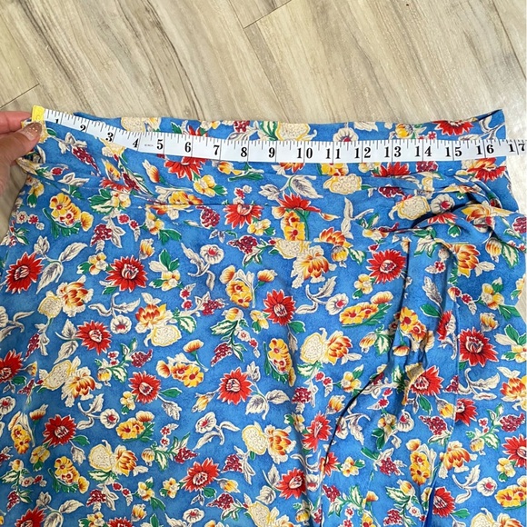 Ralph Lauren Silk wrap around floral skirt w prairie country granny vibe - Picture 10 of 16